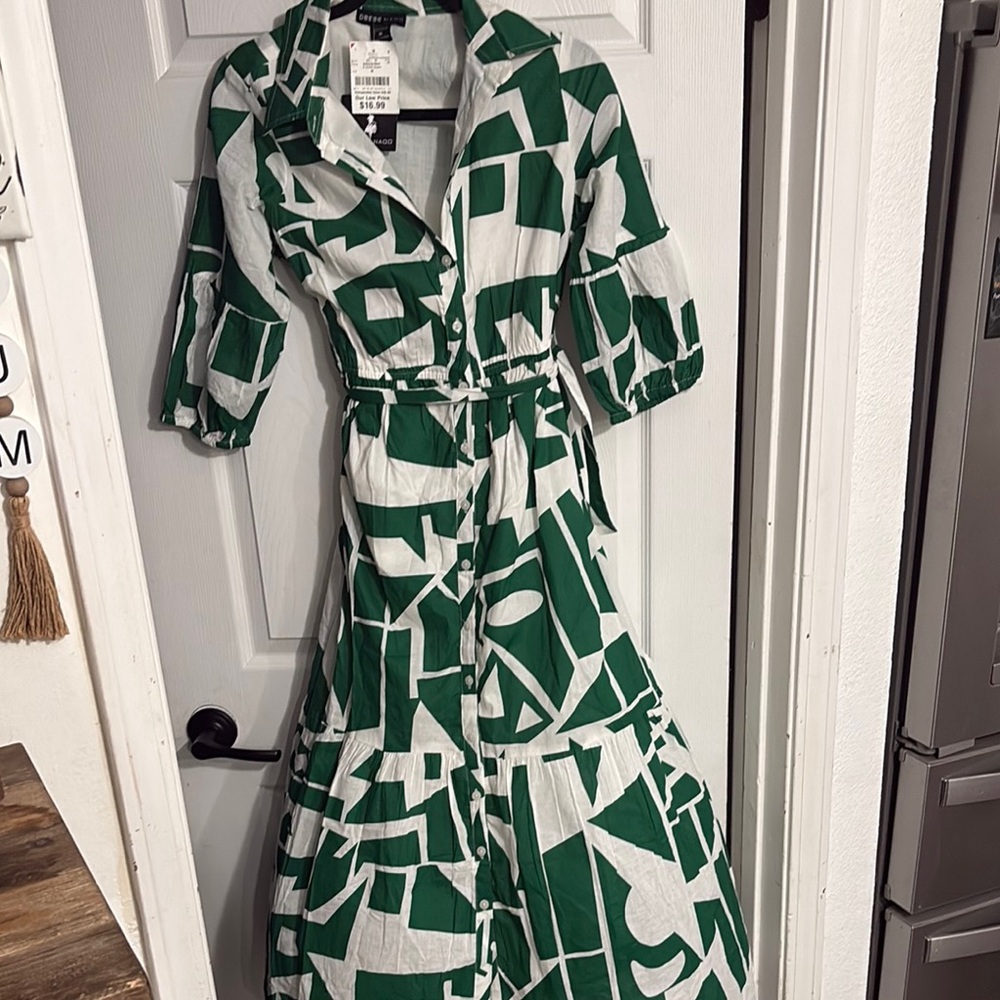 Green and White Wrap Dress with Notched Collar